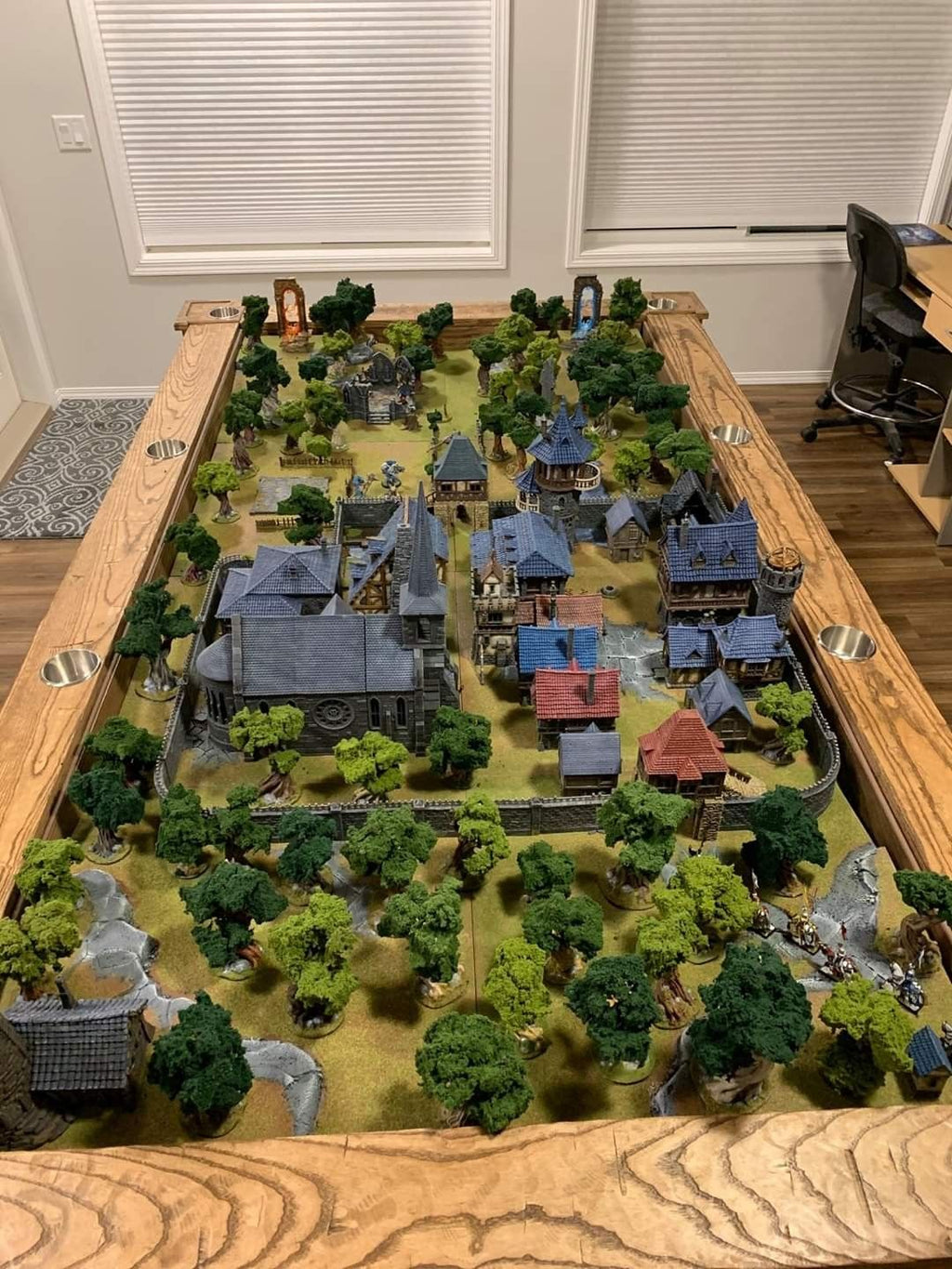 Magnetic Sheets for secure moving and storing your armies